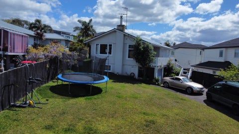 12 Coniston Avenue, Te Atatu South, Auckland