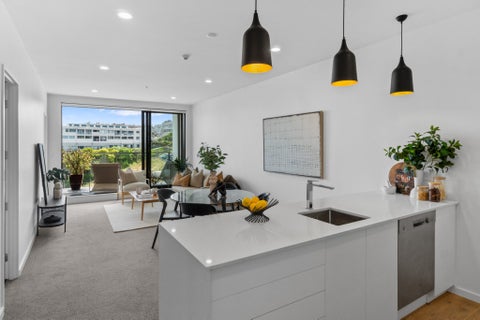 215/19 Rawene Road, Birkenhead, Auckland