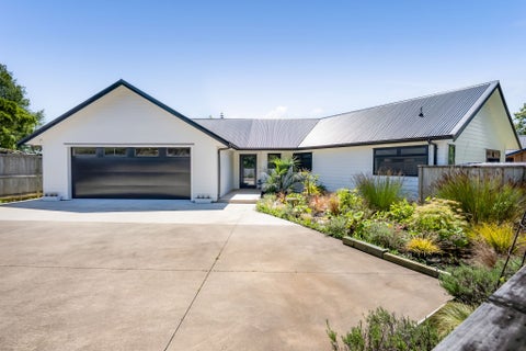 4 Mokihi Way, Inglewood, Inglewood
