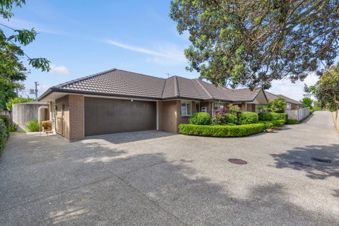 30A Sunkist Bay Road, Beachlands, Auckland