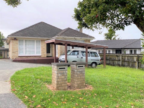 50A Hayr Road, Three Kings, Auckland