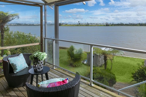 5 Ferry Parade, Herald Island, Auckland
