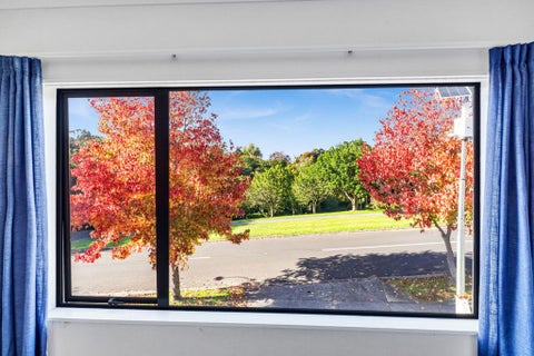17 Norwood Drive, Flat Bush, Auckland