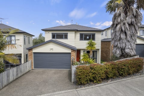 32/22 Northcross Drive, Oteha, Auckland