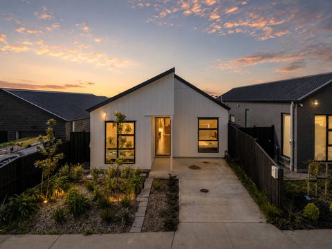 14 Horokaka Street, Massey, Auckland