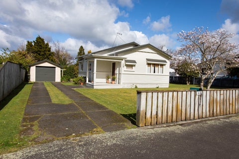 4 Trafalgar Street, Dannevirke