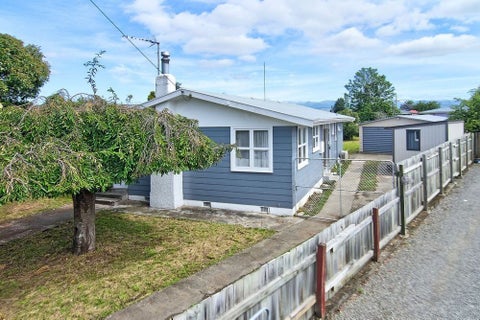 63 River Road, Masterton