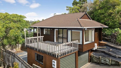 1/9 Relko Crescent, Torbay, Auckland