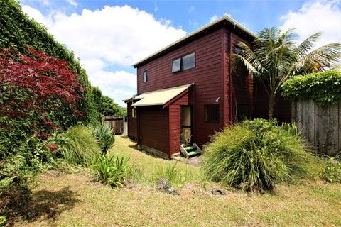 2/59 Athens Road, Onehunga, Auckland