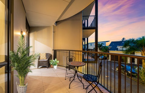 B 104/525 East Coast Road, Browns Bay, Auckland