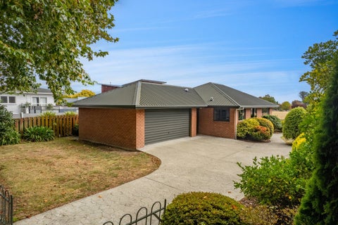 1 Appaloosa Avenue, Richmond