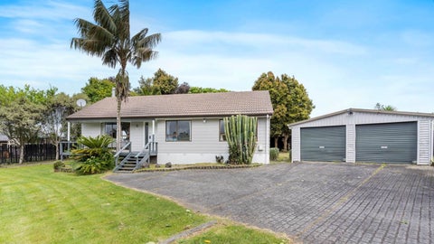 24 Pinehurst Place, Wattle Downs, Auckland