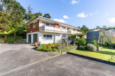 56 Mayfair Crescent, Mairangi Bay, Auckland