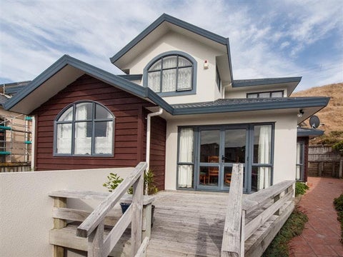 65 Amesbury Drive, Churton Park, Wellington