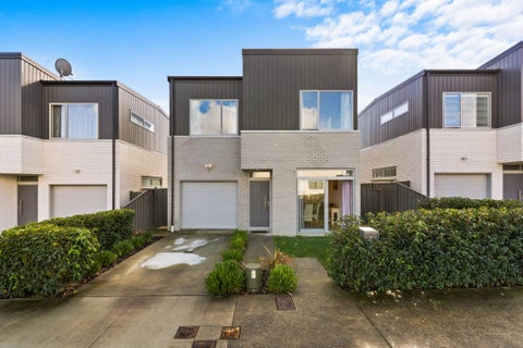 3 Tuangi Road, Karaka, Papakura