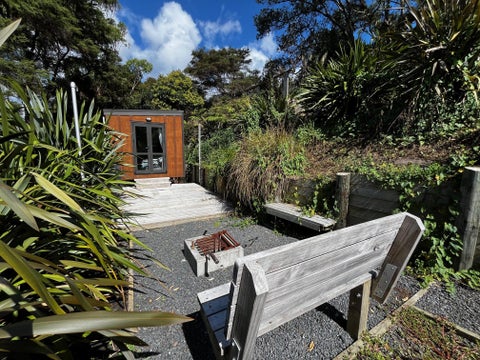 32 Cross Street, Raglan, Raglan