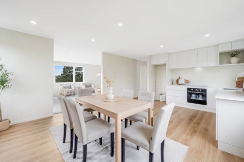 14 Lysander Crescent, Beach Haven, Auckland
