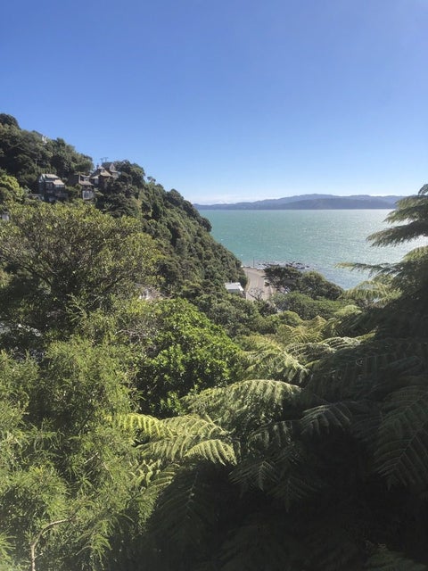 5 Richmond Road, Mahina Bay, Lower Hutt