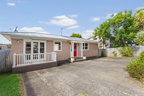 85 Lauderdale Road, Birkdale, Auckland