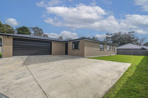 29 Coutts Way, Fitzherbert, Palmerston North