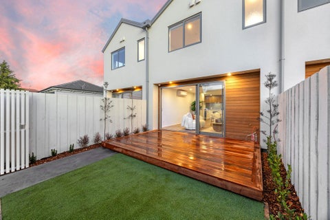 258 Edgeware Road, Edgeware, Christchurch