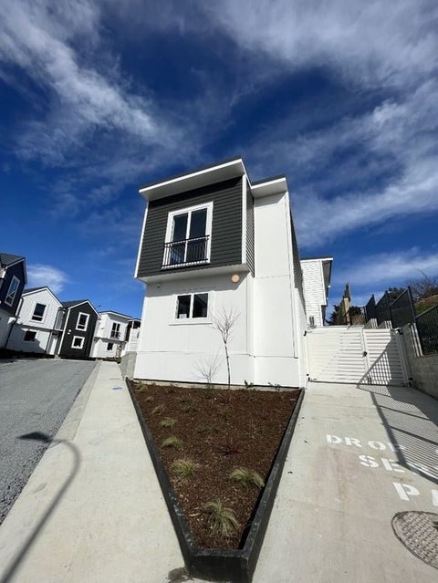 42/30 Adventure Drive, Whitby, Porirua