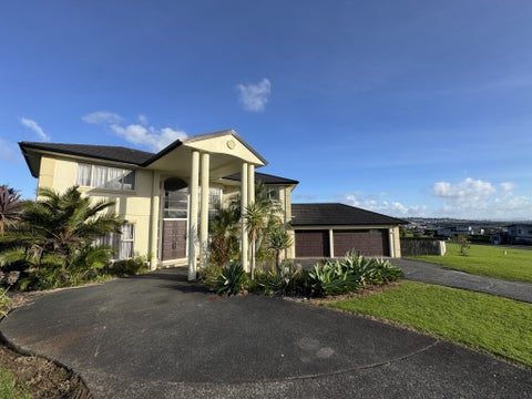 22 Sovereign Street, Flat Bush, Auckland