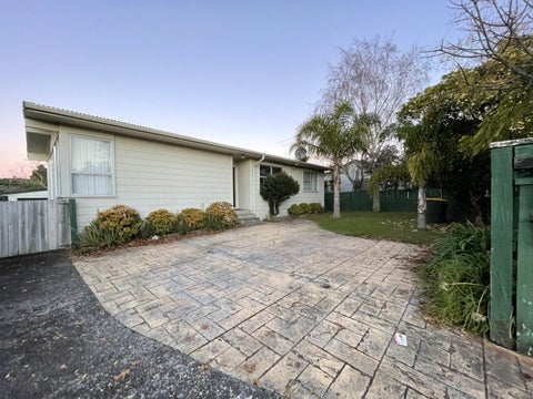 4 Glynnbrooke Street, Te Atatu South, Auckland