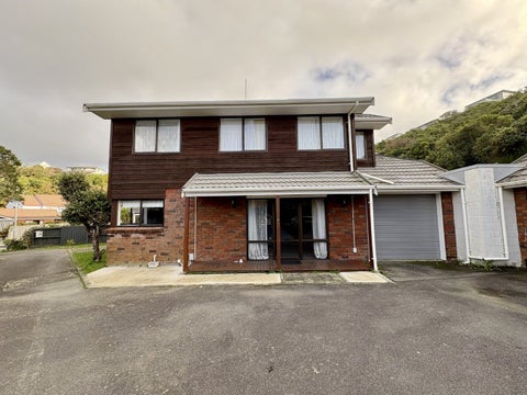 6A Flinders Place, Johnsonville, Wellington