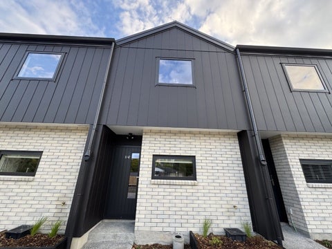 8/42 Brandon Road, Glen Eden, Auckland