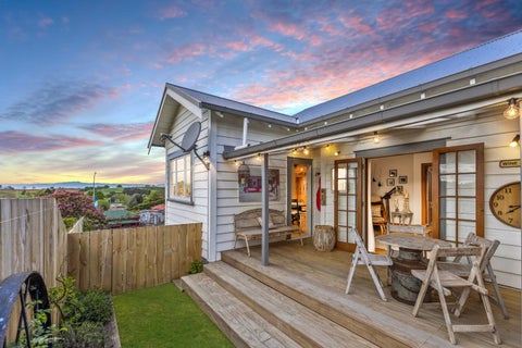 12 High Street, Tirau