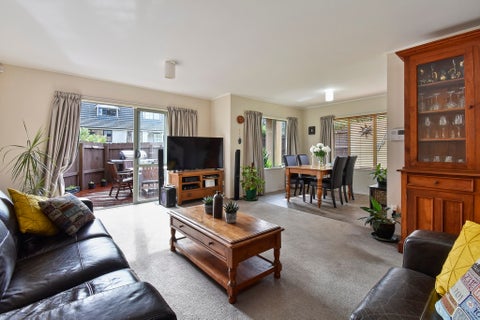 28 Silkwood Grove, Totara Heights, Auckland