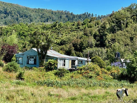 12 Con Street, Seddonville, Westport
