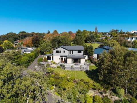 37 Garden Place, Glenleith, Dunedin