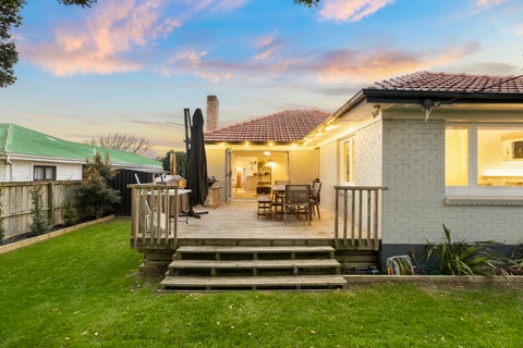 86 Beach Haven Road, Beach Haven, Auckland