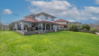 100 Pacific Drive, Fitzherbert, Palmerston North