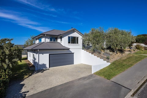 24 Sunninghurst Drive, Fairfield, Dunedin