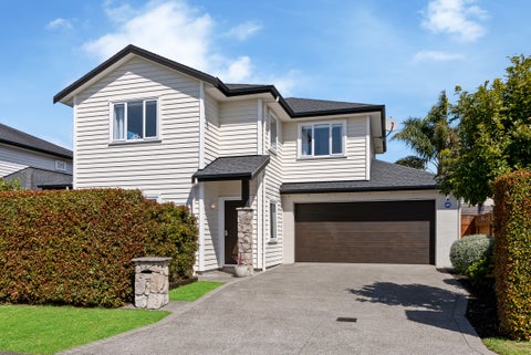 8 Cornwall Place, Karaka, Papakura