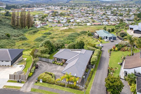 64 Parkdale Drive, Aramoho, Whanganui