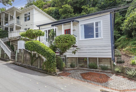 33 Patanga Crescent, Thorndon, Wellington