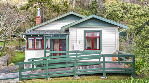 87 Main Road, Havelock