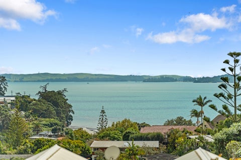 30 Evelyn Road, Cockle Bay, Auckland