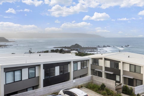16/52 High Street, Island Bay, Wellington