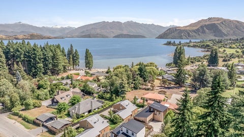 61B Eely Point Road, Wanaka