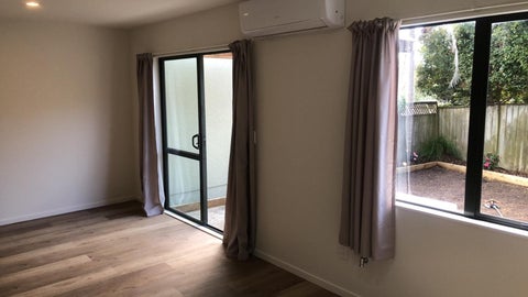 7/3 Orwell Road, Greenhithe, Auckland