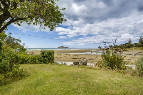 106 Tiakitai Road, Waimarama, Havelock North