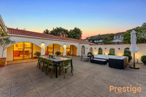 84 Chelsea View Drive, Chatswood, Auckland