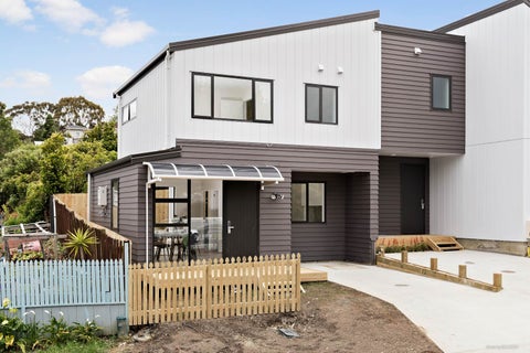 1B Julia Place, Totara Vale, Auckland