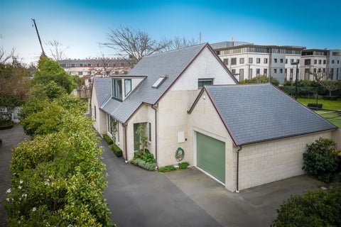 1/124 Leinster Road, Merivale, Christchurch