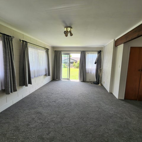 32 Ripon Crescent, Meadowbank, Auckland
